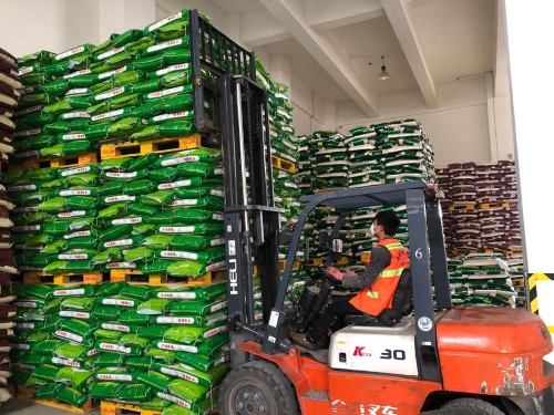 10.金马公司充分发挥资源优势疫情期间保障我市粮食供应-信息照片1